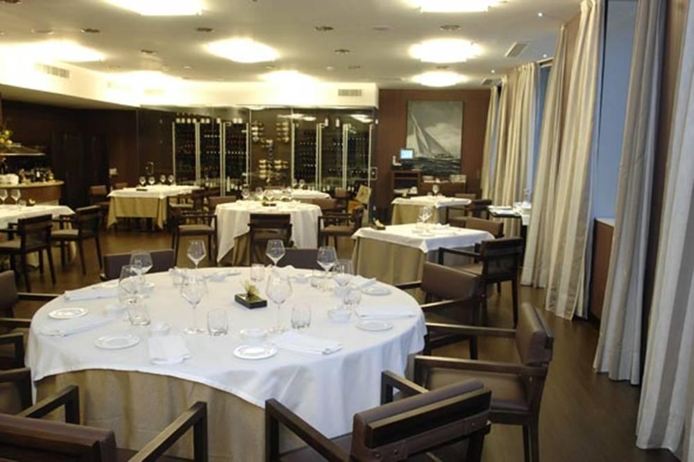 Hotel Asset Torrejon Torrejon de Ardoz Exterior photo