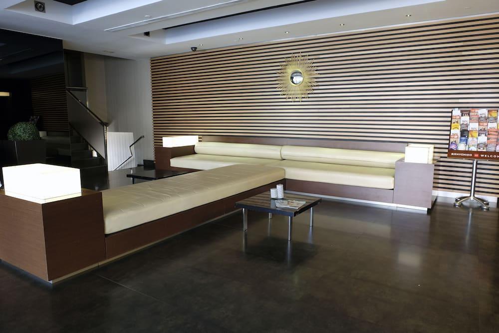Hotel Asset Torrejon Torrejon de Ardoz Exterior photo